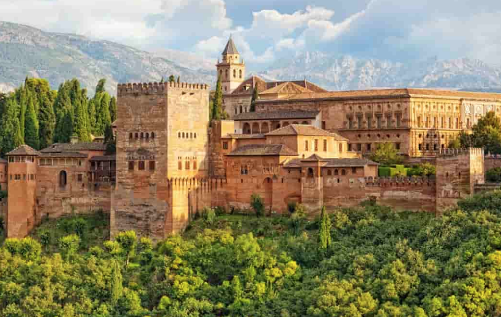 Los-enclaves-de-la-Red-de-Espacios-Culturales-de-Andalucía-(RECA)-suman-un-total-de-751.930-visitantes,-según-los-últimos-datos-estadísticos