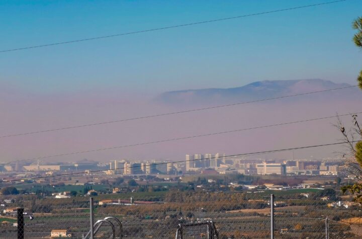 El-proyecto,-elaborado-en-colaboración-con-la-empresa-spin-off-de-la-Universidad-de-Granada,-busca-mejorar-la-resiliencia-de-la-ciudad