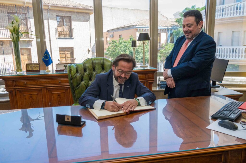 Antonio-Granados-tiende-la-mano-al-Ayuntamiento-de-Maracena