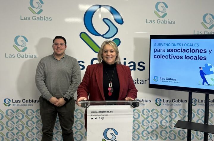 Meri-Sádaba-destaca-el-apoyo-del-actual-equipo-de-gobierno-a-estos-colectivos-que-mantienen-una-intensa-agenda-de-actividades-en-la-ciudad