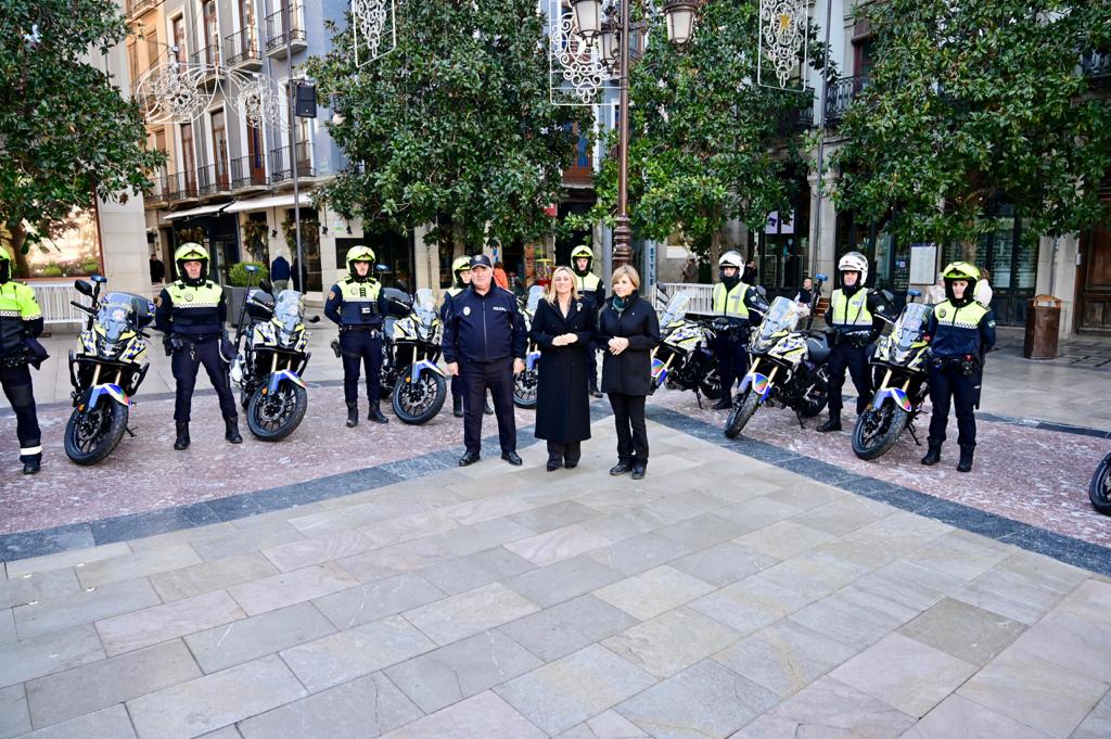 La-flota-de-vehículo-sde-la-Policía-Local-recibe-20-motos-de-alta-gama