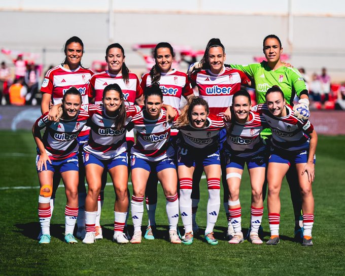 El-Granada-CF-Femenino-mantiene-la-buena-racha-de-resultados-tras-igualar-en-el-último-minuto-con-gol-de-Naima