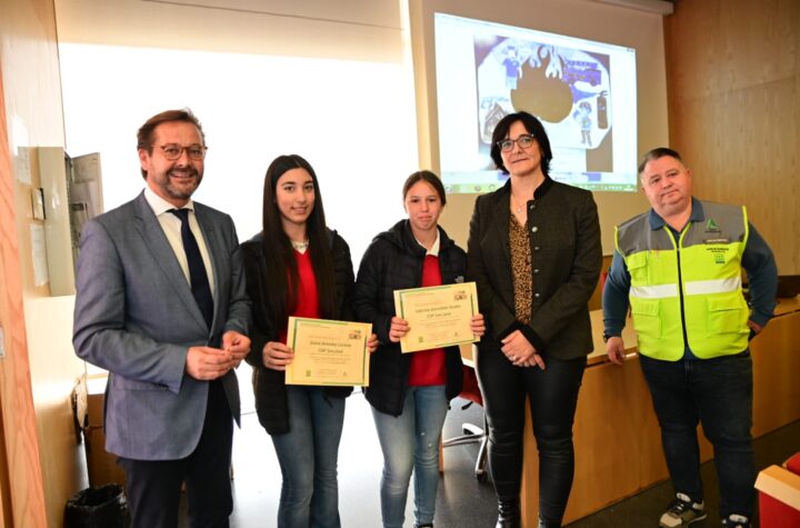 La-Junta-celebra-el-Día-Europeo-del-112-con-una-jornada-de-puertas-abiertas-dirigida-a-200-alumnos