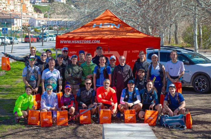 Cerca-de-50-atletas-participan-en-un-fin-de-semana-dedicado-al-entrenamiento-técnico-sobre-el-recorrido-de-la-prueba