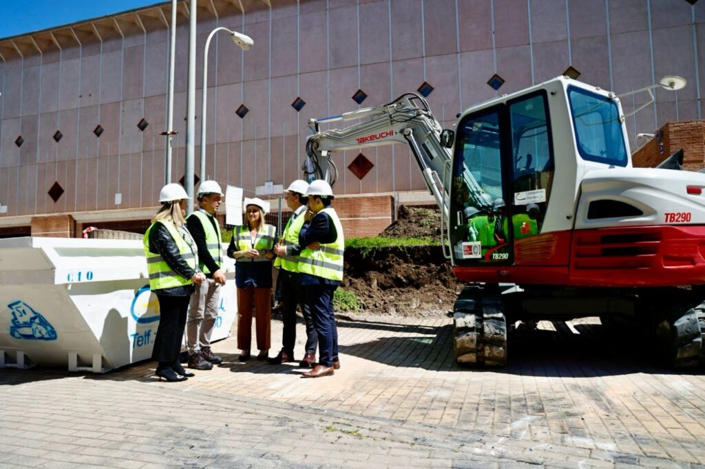 Los-hechos-han-ocurrido-en-unas-obras-del-Paseo-Emperador-Carlos-V