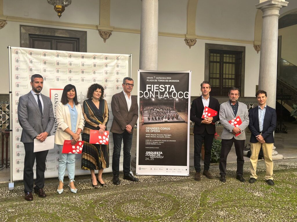 Las-invitaciones-podrán-retirarse-en-el-Teatro-Isabel-La-Católica,-la-oficina-de-Turismo-del-Ayuntamiento-y-en-la-oficina-de-Redentradas