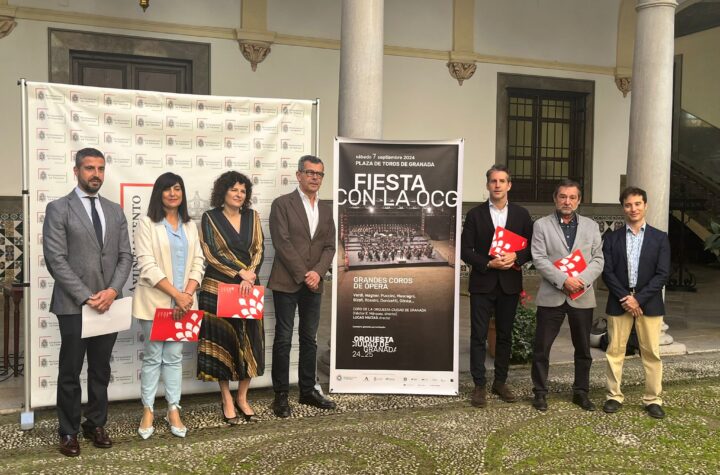 Las-invitaciones-podrán-retirarse-en-el-Teatro-Isabel-La-Católica,-la-oficina-de-Turismo-del-Ayuntamiento-y-en-la-oficina-de-Redentradas