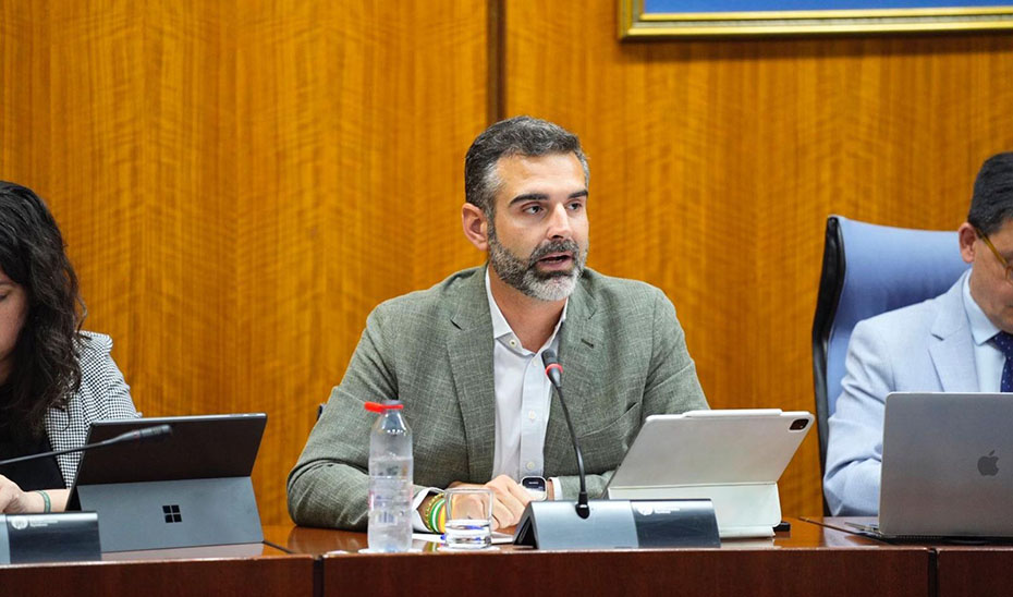 Fernández-Pacheco-afirma-que-este-reconocimiento-no-conlleva-ninguna-regulación-añadida-a-los-territorios-que-la-conforman