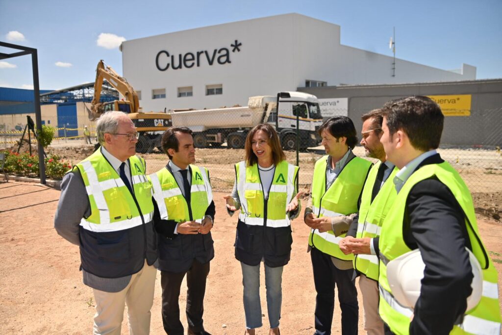 La-consejera-de-Fomento-visita-los-trabajos-que-se-ejecutan-de-forma-simultánea-en-los-tres-municipios:-Armilla,-Churriana-y-Las-Gabias