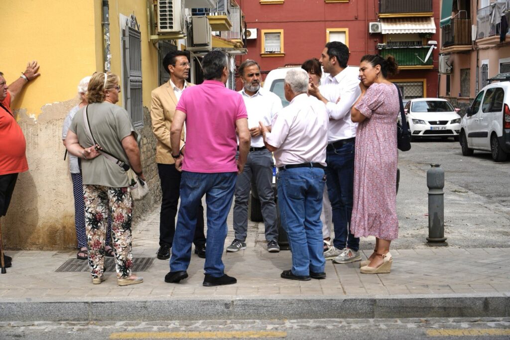 Paco-Cuenca-ha-tildado-de-"rotundo-fracaso-la-gestión-del-PP-en-el-barrio"-y-ha-condenado-que-"se-le-intente-echar-la-culpa-a-los-vecinos"