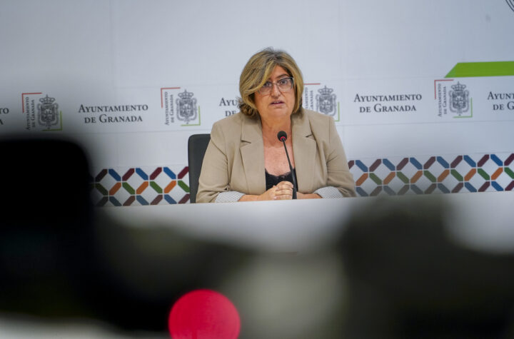 Ana-Muñoz-reclama-a-Carazo-que-reconsidere-esta-convocatoria-y-amplíe-el-plazo-de-solicitud-que-el-gobierno-socialista-estableció-en-60-días