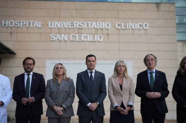 El-presidente-de-la-Junta-ha-asistido-en-Granada-a-la-inauguración-de-los-Laboratorios-del-Hospital-Universitario-Clínico-San-Cecilio