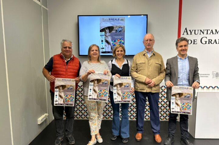 Un-centenar-de-vehículos-de-todas-las-décadas-del-Siglo-XX-podrán-ser-observados-en-el-Paseo-del-Salón-desde-el-viernes