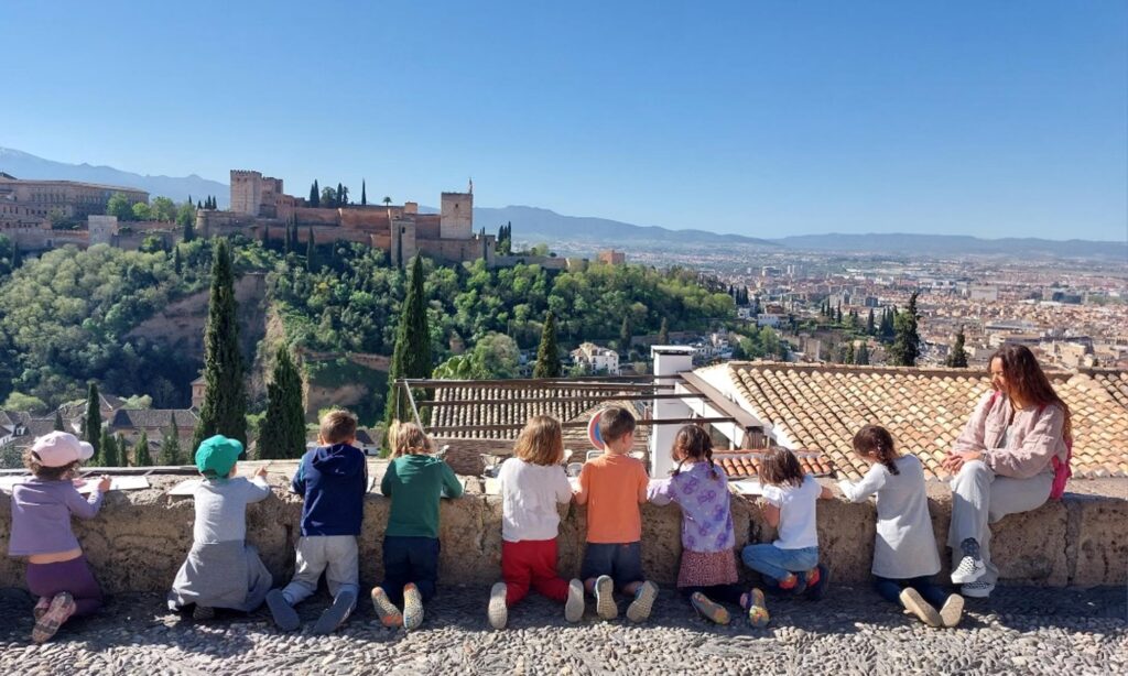 Esta-iniciativa-pretendía-descubrir-las-fortalezas-y-debilidades-de-la-ciudad-a-través-de-la-mirada-y-las-palabras-de-los-niños-y-niñas