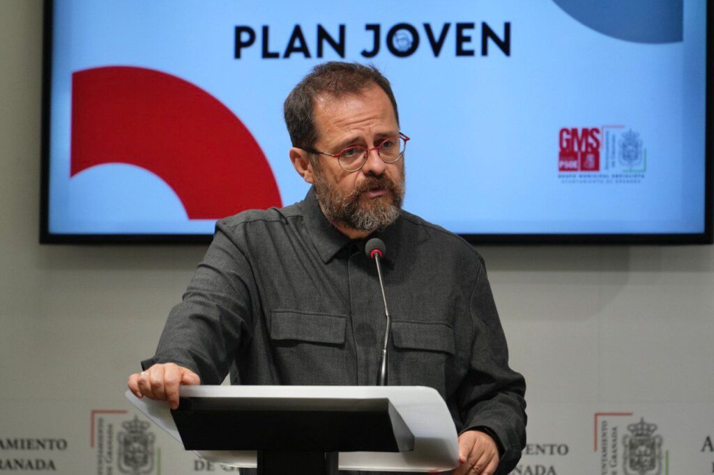 Juanjo-Ibáñez-denuncia-que-su-responsable-haya-recortado-3.000-euros-para-el-programa-Emergentes