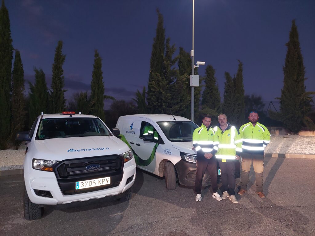 Un-total-de-25-empleados-se-han-ofrecido-voluntariamente-para-ayudar-en-la-zona-afectada:-once-operadores-de-red,-cuatro-inspectores,-cuatro-capataces-y-seis-técnicos-de-Operaciones