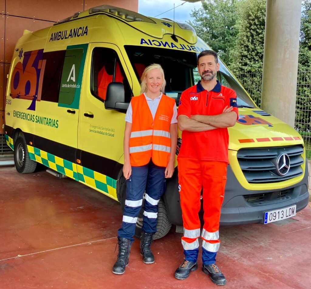 El-Centro-de-Emergencias-Sanitarias-061-de-Granada-participa-por-segundo-año-consecutivo-en-el-programa-de-estancias-formativas