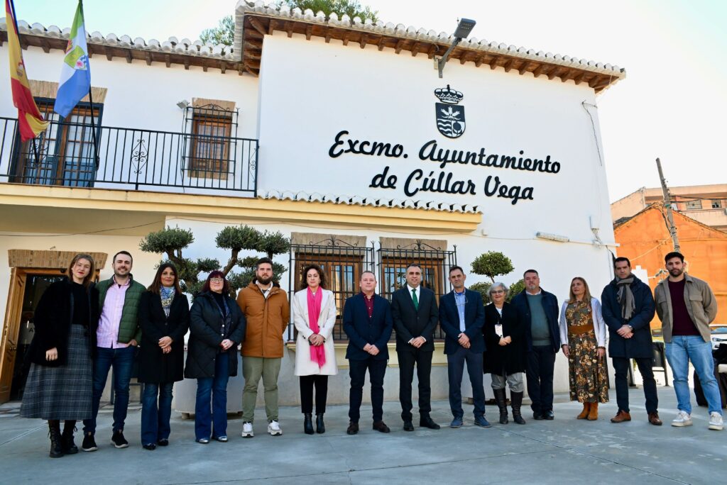 Francis-Rodríguez-ha-señalado-que-"quieren-garantizar-que-cada-euro-invertido-se-traduzca-en-proyectos-que-promuevan-el-bienestar-de-los-vecinos"