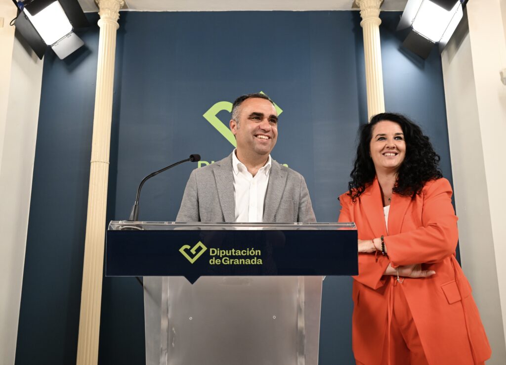 A-través-de-una-inversión-de-casi-1,9-millones-de-euros,-se-contratará-y-formará-a-personal-en-municipios-de-menos-de-20.000-habitantes-para-trabajar-en-este-programa.