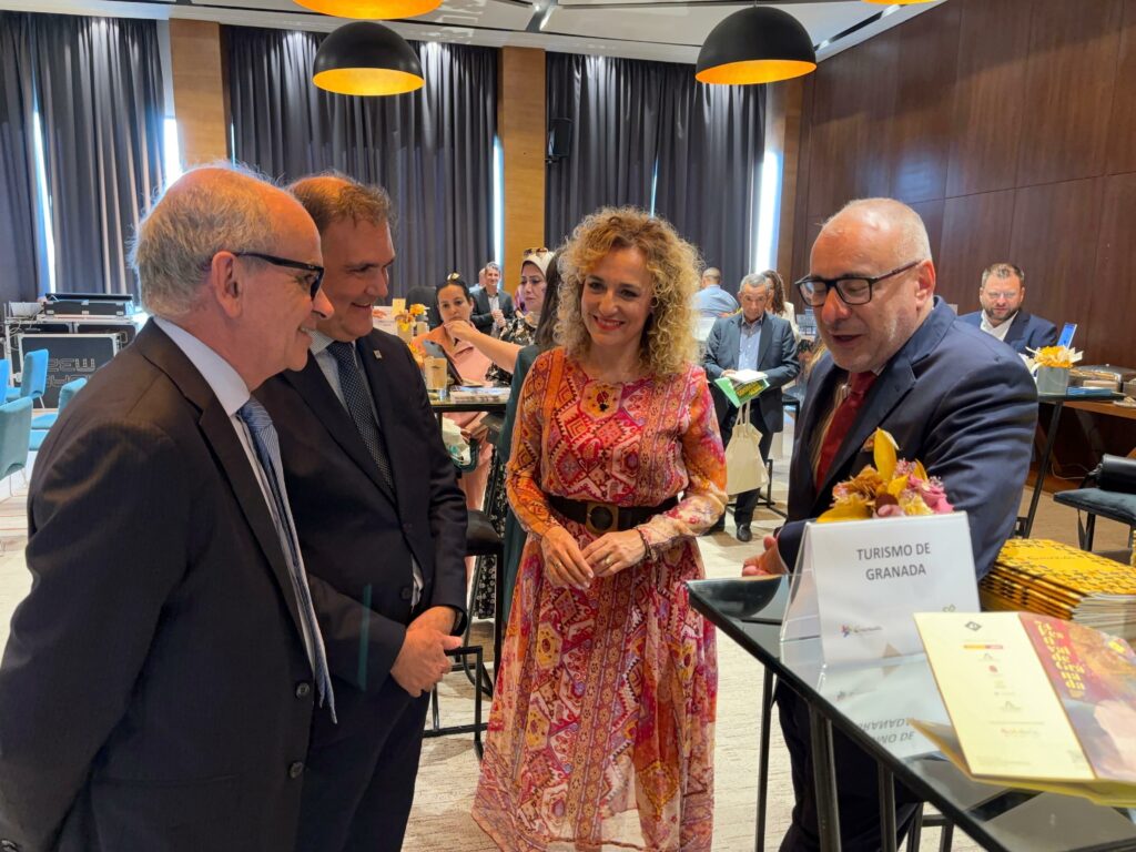 Esta-acción-complementa-la-realizada-en-la-jornada-de-ayer-en-la-Embajada-de-España-en-Rabat