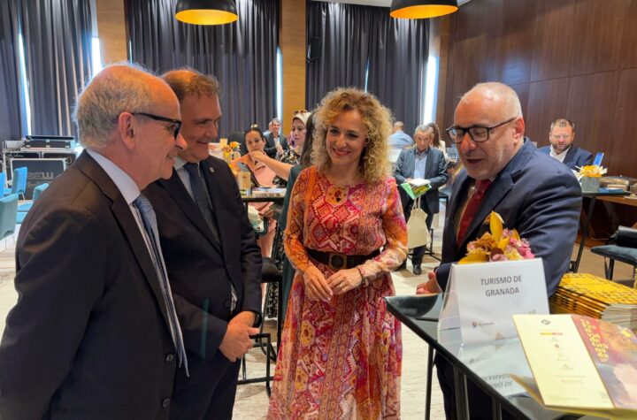 Esta-acción-complementa-la-realizada-en-la-jornada-de-ayer-en-la-Embajada-de-España-en-Rabat