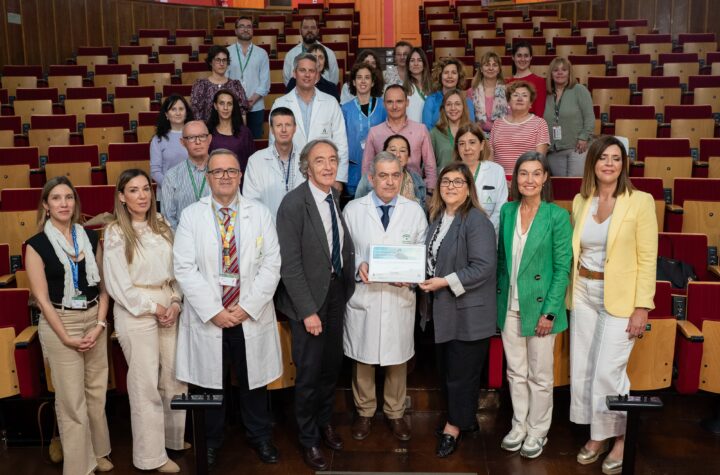 La-Fundación-Humans-certifica-la-calidad-en-la-asistencia-sanitaria-y-el-trato-cercano-del-equipo-de-Endocrinología-y-Nutrición-en-el-abordaje-de-la-obesidad