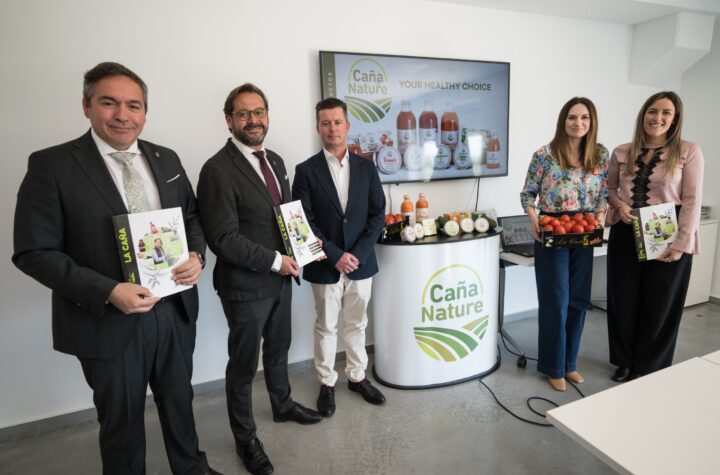El-delegado-del-Gobierno-respalda-el-proyecto-de-una-nueva-fábrica-de-productos hortofrutícolas en Escúzar